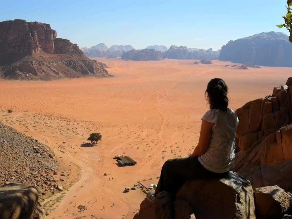 فندق مخيم بلاك آيريش تورز وادي رم المظهر الخارجي الصورة